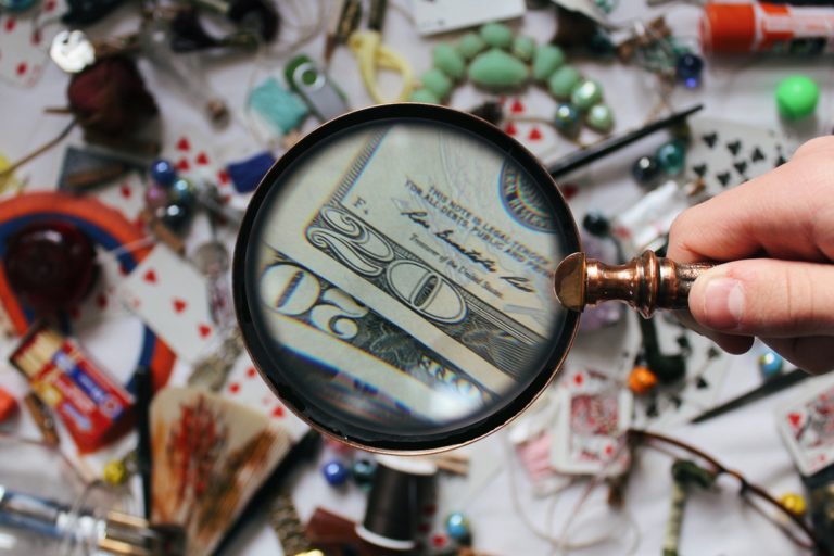 foco dinero dolar concentacion