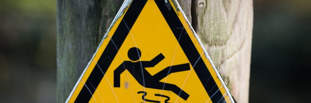 precaución cuidado peligro