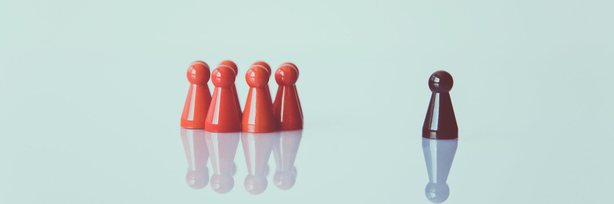 contrarian diferente contracorriente