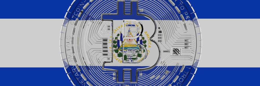 3d,Rendering,Of,A,Large,Transparent,Glass,Bitcoin,In,Center