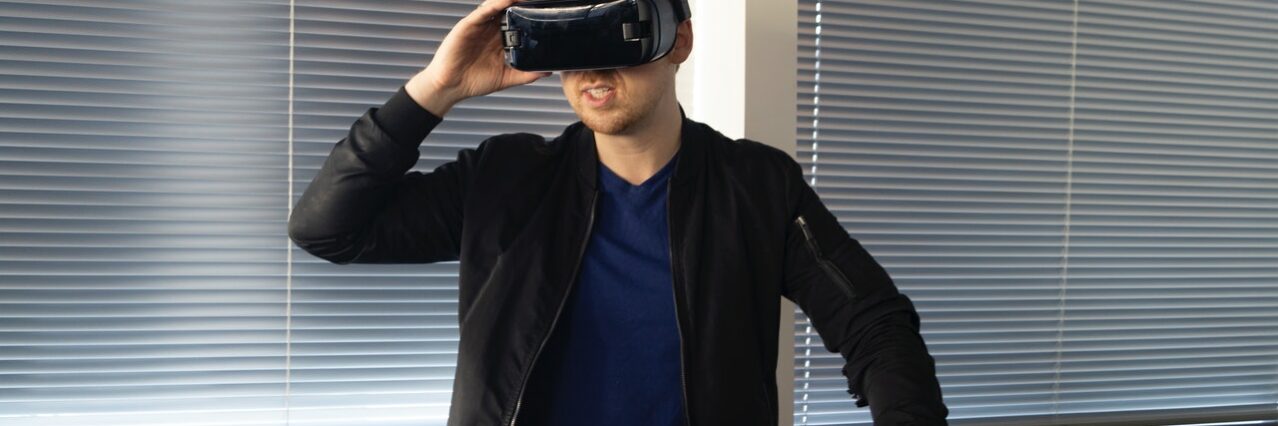 pexels-eugene-capon-1261815