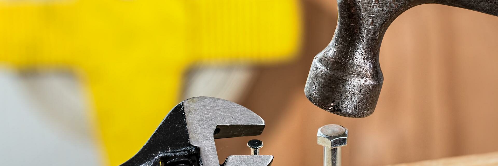 confused-g53ab6a14b_1920